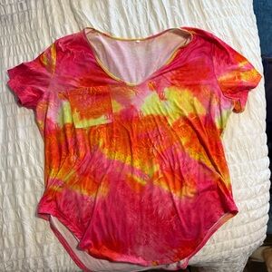 Vibrant Tie-Dye Low Cut Women's Top
